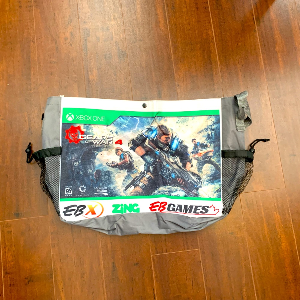 EB Games Gears Of War 4 and Fallout 1 Promo Bag Fan Expo Exclusive
